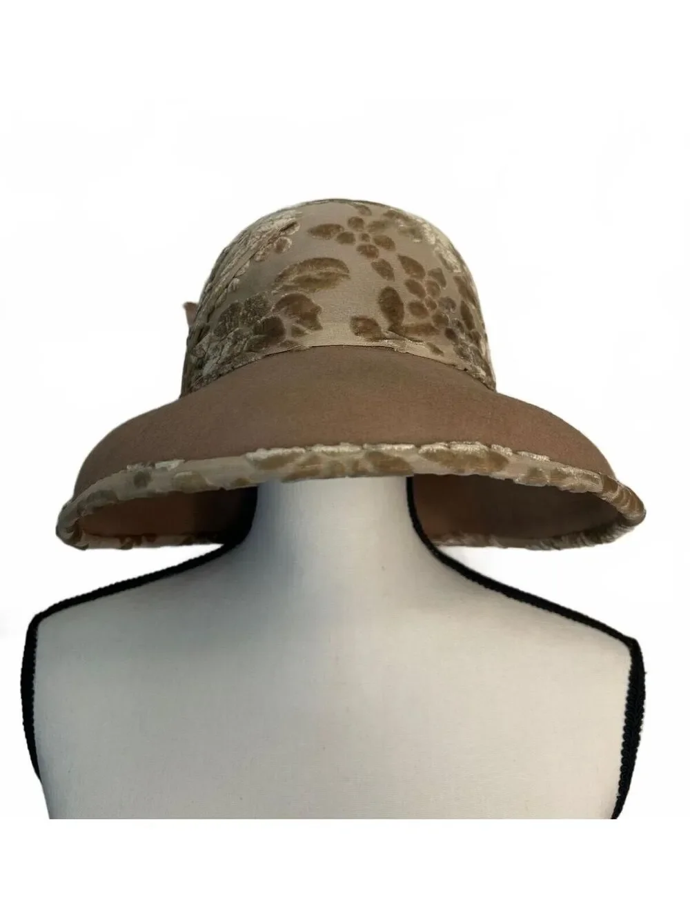 Vintage Julianne Walters LTD Floral Wide Brim Hat Beige Burnout Velvet Derby
